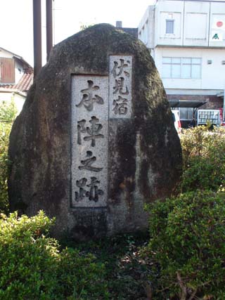 �����{�w